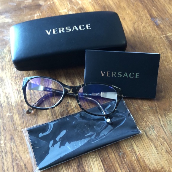 Versace Eyeglasses with case and cloth - Picture 12 of 13